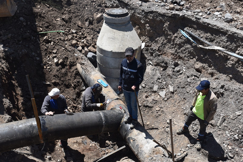 PALANDÖKEN'DE İÇME SUYU HATTI YENİLEME ÇALIŞMALARI TAMAMLANDI